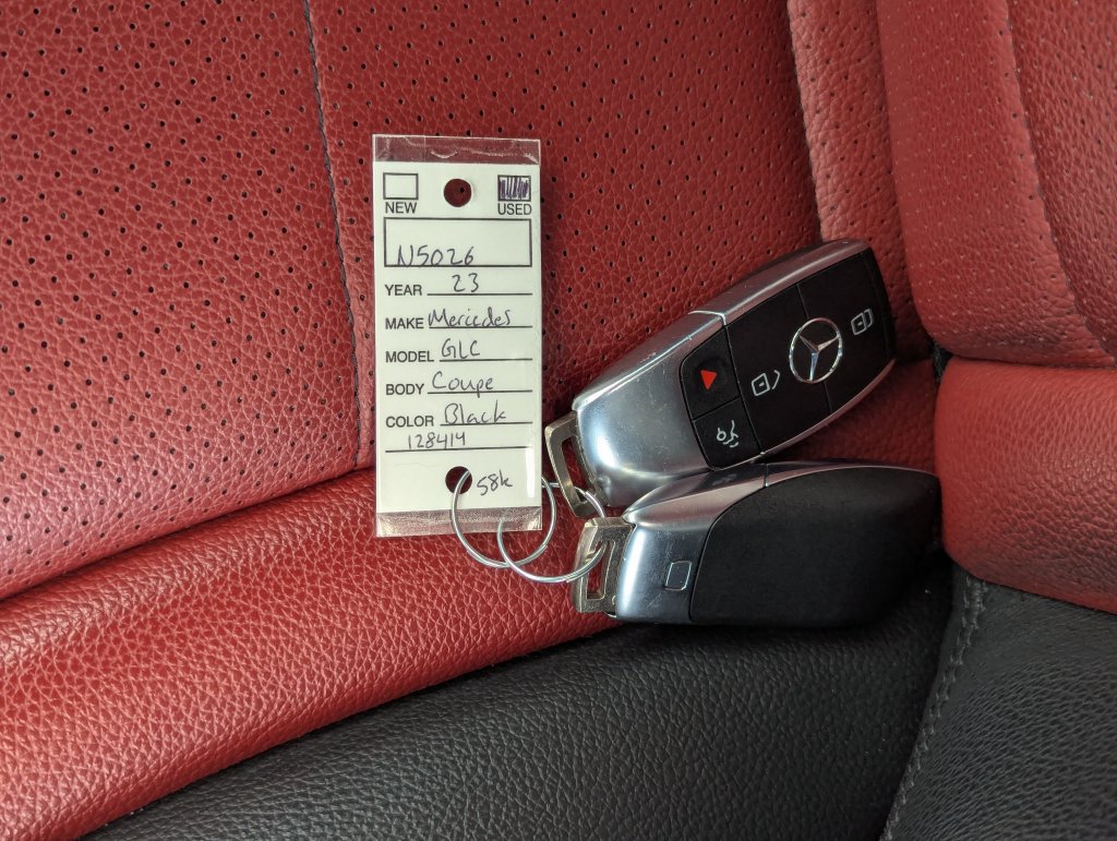 Used 2023 Mercedes-Benz GLC 300 4MATIC Coupe image 35