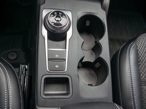 Used 2024 Ford Escape SE image 21