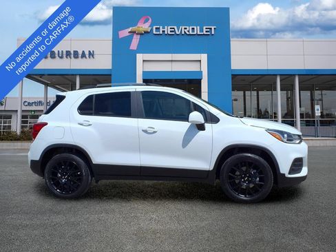 Used 2022 Chevrolet Trax LT w/ Sport Edition AWD/4WD image 4