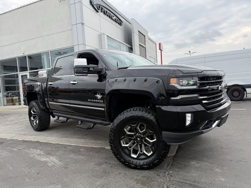 Used 2017 Chevrolet Silverado 1500 LTZ image 8