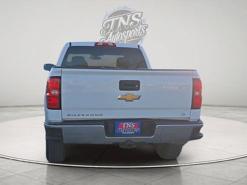 Used 2018 Chevrolet Silverado 1500 LT w/ Trailering Package AWD/4WD image 4