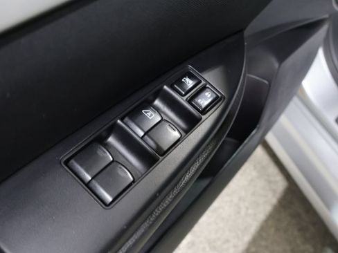 Used 2011 Subaru Legacy 2.5i Premium AWD/4WD image 14