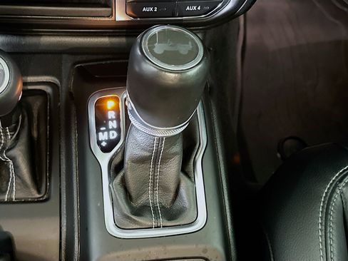 Used 2023 Jeep Wrangler Sahara w/ Cold Weather Group image 25