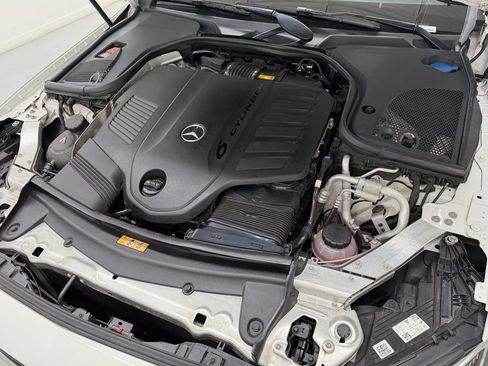 Used 2022 Mercedes-Benz E 450 Coupe image 94