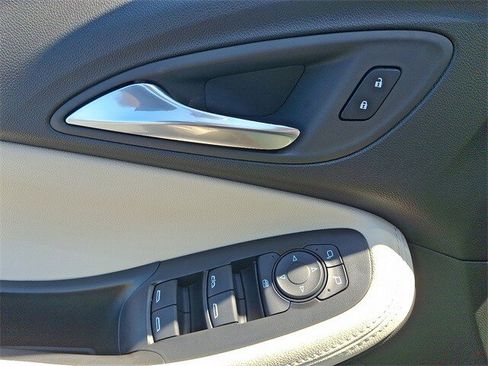 New 2026 Buick Encore GX Sport Touring w/ Advanced Technology Package image 9