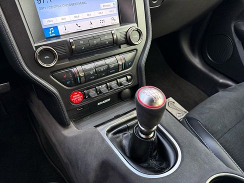 Used 2017 Ford Mustang Shelby GT350 image 22