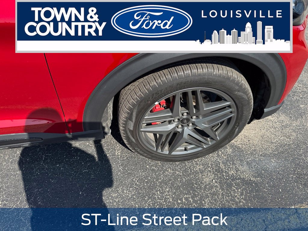 Used 2025 Ford Explorer ST-Line w/ Premium Package RWD image 10