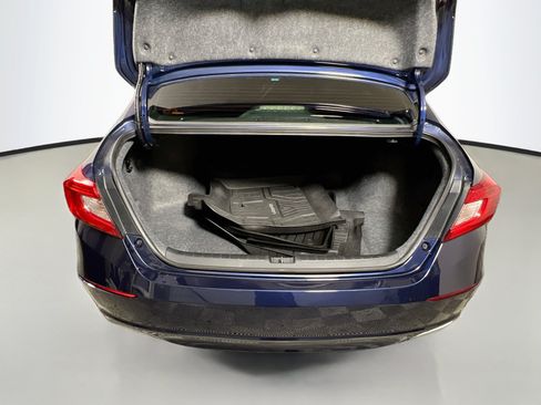 Used 2020 Honda Accord LX image 33
