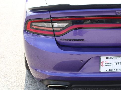 Used 2016 Dodge Charger R/T w/ Plus Group image 28