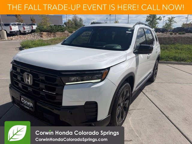New 2026 Honda Pilot Black Edition image 4