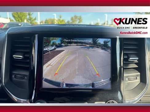 Used 2024 RAM 1500 Laramie image 30