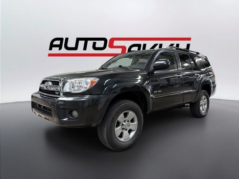 Used 2007 Toyota 4Runner SR5 AWD/4WD image 1