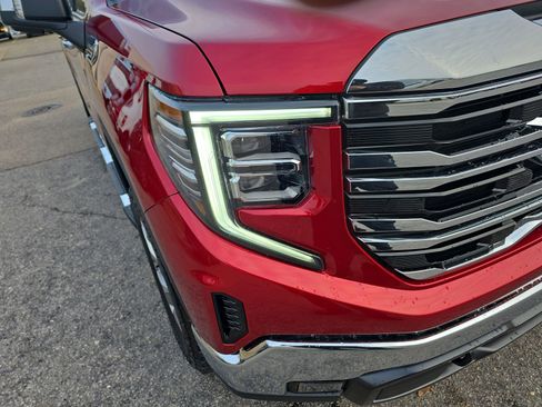 Used 2026 GMC Sierra 1500 SLT w/ SLT Premium Package image 34