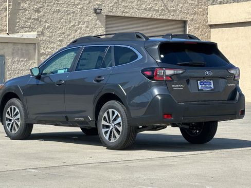 New 2025 Subaru Outback Premium image 5