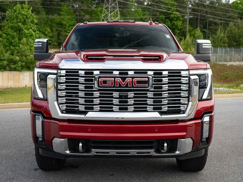 Used 2024 GMC Sierra 2500 Denali w/ Denali Reserve Package AWD/4WD image 8
