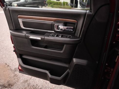 Used 2016 RAM 1500 Laramie w/ Convenience Group AWD/4WD image 13