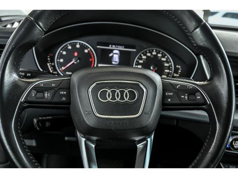 Used 2018 Audi Q5 2.0T Premium w/ Convenience Package AWD/4WD image 19