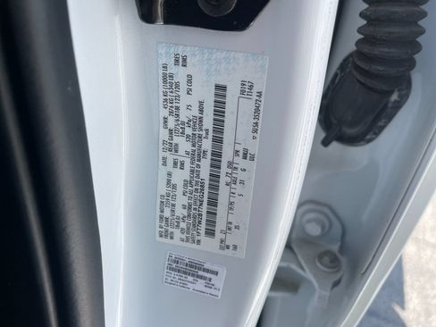 Used 2022 Ford F250 XLT AWD/4WD image 30