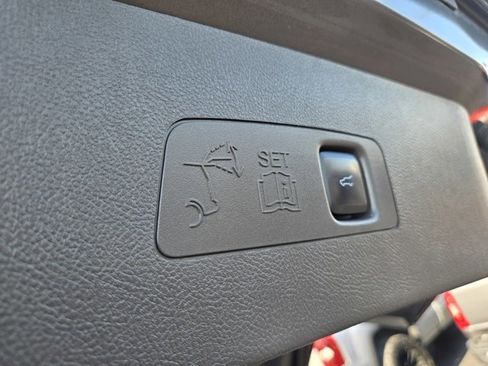 Used 2022 Lincoln Corsair AWD w/ Equipment Group 101A image 36