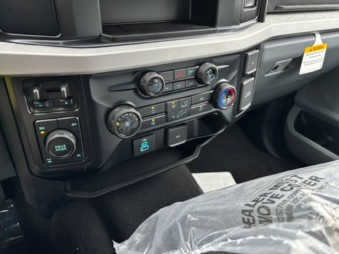 New 2026 Ford F250 XLT image 10