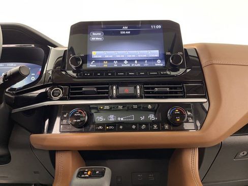 Used 2024 Nissan Pathfinder Platinum w/ Cargo Package FWD image 20