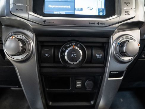 Certified 2019 Toyota 4Runner SR5 Premium image 22