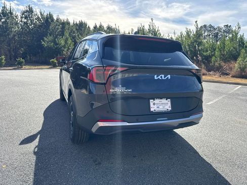 New 2026 Kia Sportage EX w/ EX Panorama Roof Package image 5