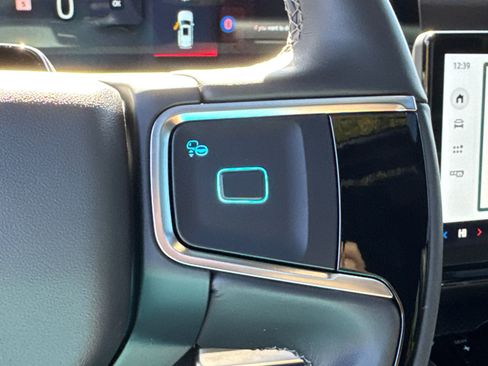 New 2025 Ford Expedition Max Platinum w/ Stealth Performance Package image 29