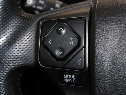 Used 2023 Toyota Tacoma TRD Off-Road w/ Technology Package AWD/4WD image 32