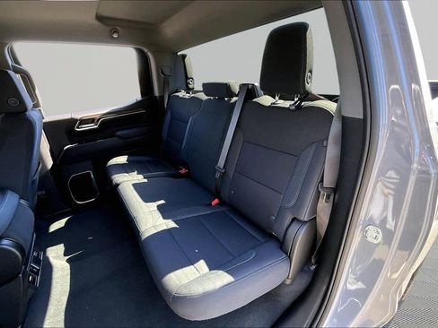 Used 2024 Chevrolet Silverado 1500 LT image 16