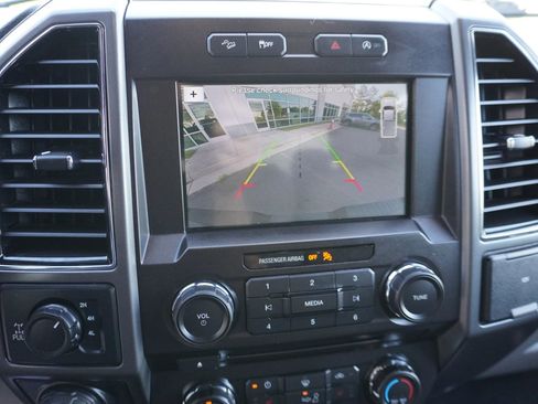 Used 2018 Ford F150 XLT w/ Equipment Group 302A Luxury AWD/4WD image 15