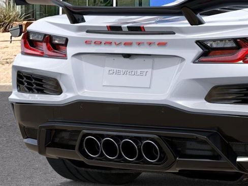 New 2026 Chevrolet Corvette Z06 w/ Z07 Performance Package image 14