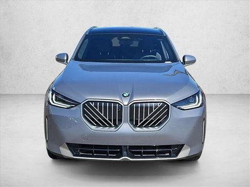 Used 2026 BMW X3 xDrive30i w/ Premium Package AWD/4WD image 2