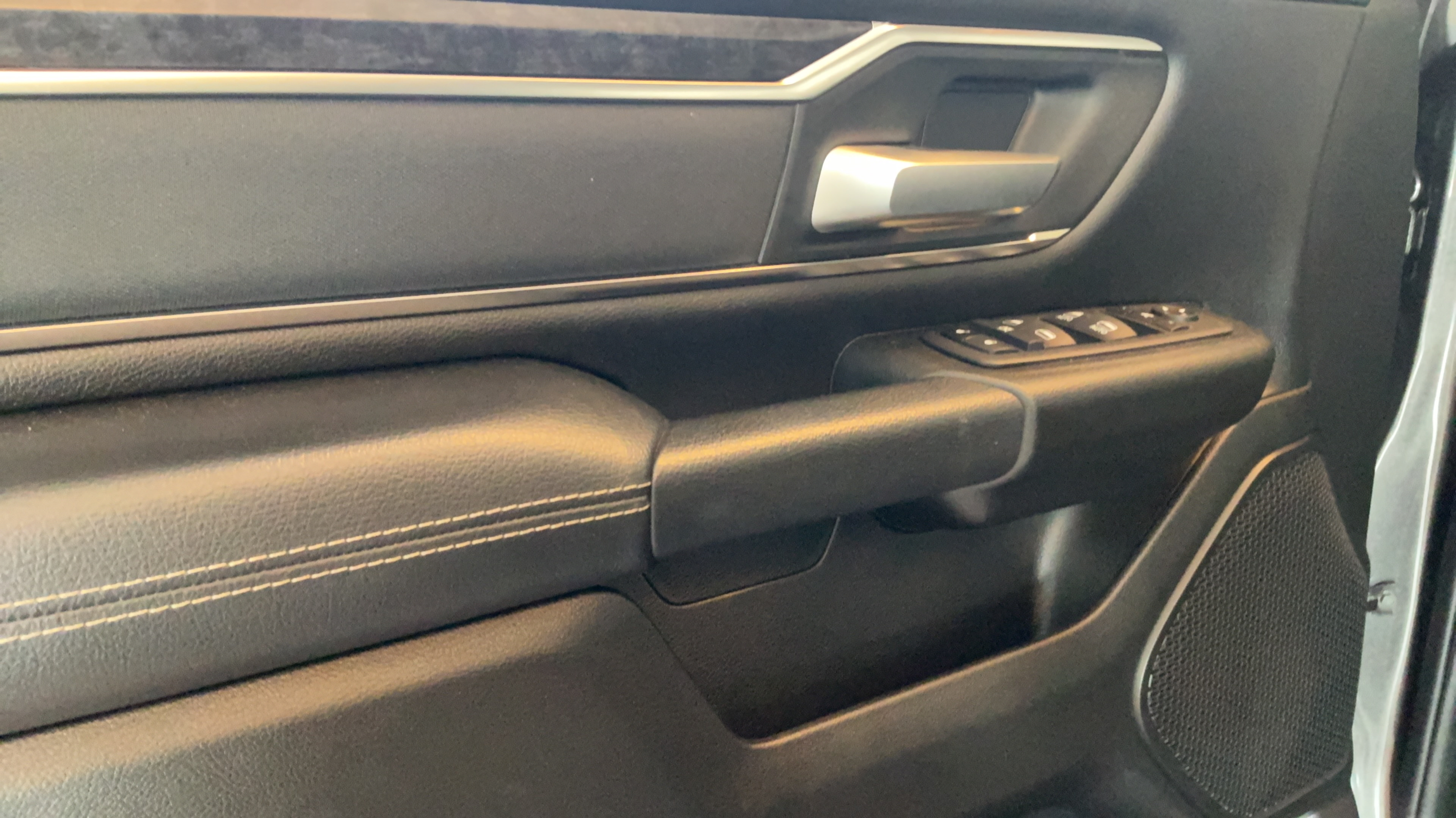 Used 2024 RAM 1500 Big Horn AWD/4WD image 24