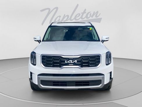 Used 2025 Kia Telluride S FWD image 9