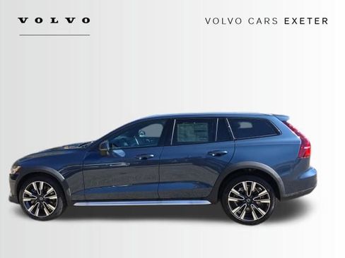 New 2026 Volvo V60 B5 Cross Country Ultra w/ Protection Package Premier AWD/4WD image 4