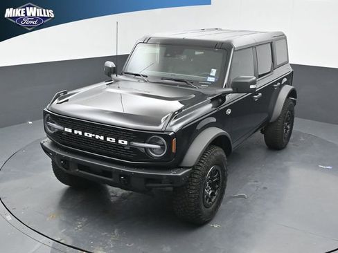Used 2024 Ford Bronco Wildtrak AWD/4WD image 11