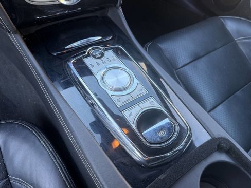 Used 2011 Jaguar XKR R image 17