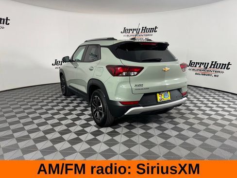 Used 2026 Chevrolet TrailBlazer LT w/ Driver Confidence Package image 9