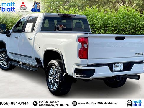 Used 2024 Chevrolet Silverado 2500 High Country image 13