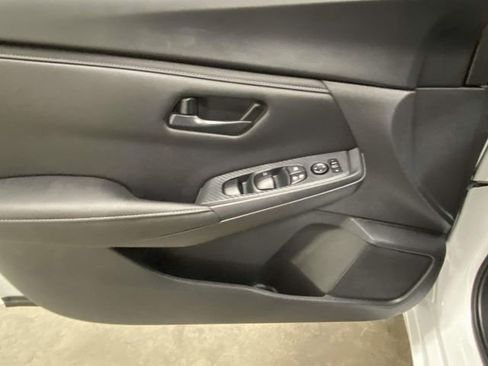 New 2025 Nissan Sentra S image 11