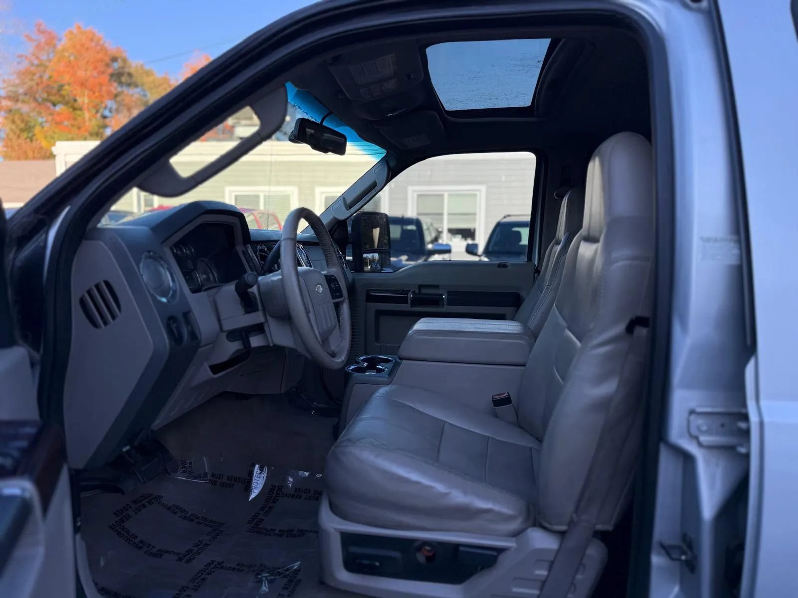 Used 2008 Ford F250 Lariat AWD/4WD image 9