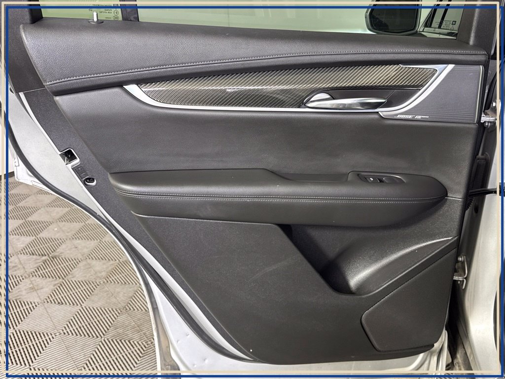 Used 2020 Cadillac XT6 Sport AWD/4WD image 40