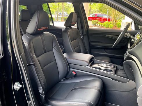 Certified 2026 Honda Ridgeline TrailSport image 9