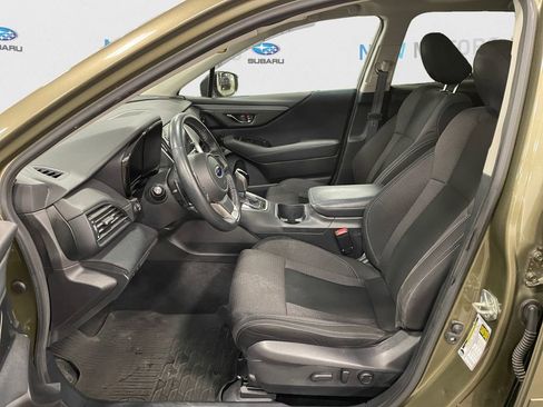 Used 2020 Subaru Outback Premium w/ Popular Package #1 image 9
