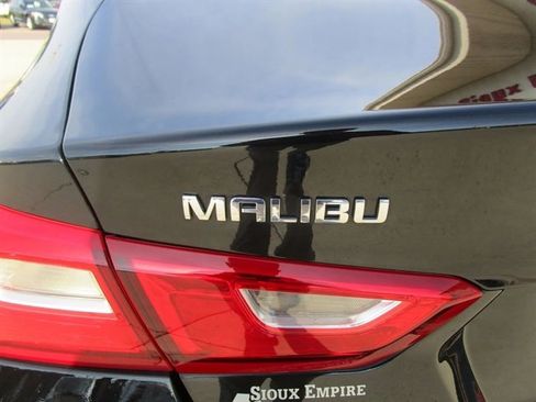 Used 2024 Chevrolet Malibu LT image 44