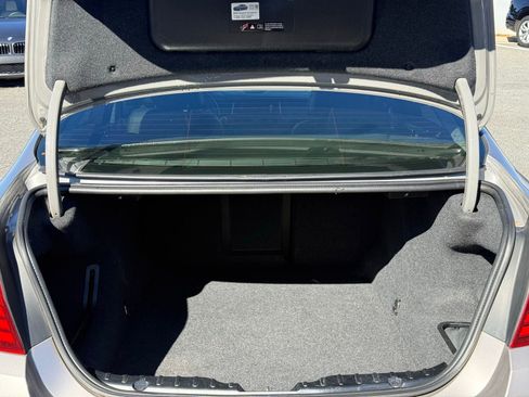 Used 2016 BMW 535i Sedan image 12