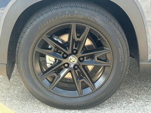 Used 2025 Toyota Grand Highlander AWD Hybrid image 4