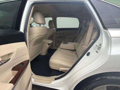 Used 2014 Toyota Venza XLE image 21