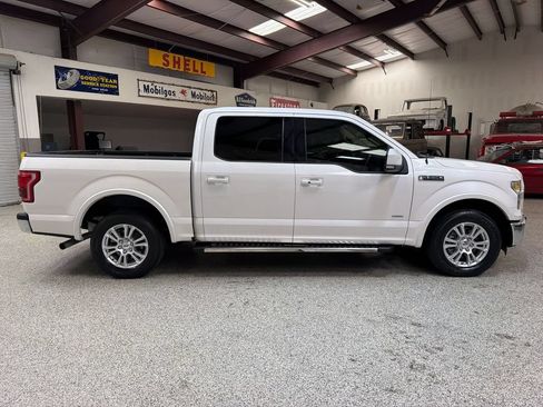 Used 2015 Ford F150 Lariat w/ Equipment Group 501A Mid RWD image 9